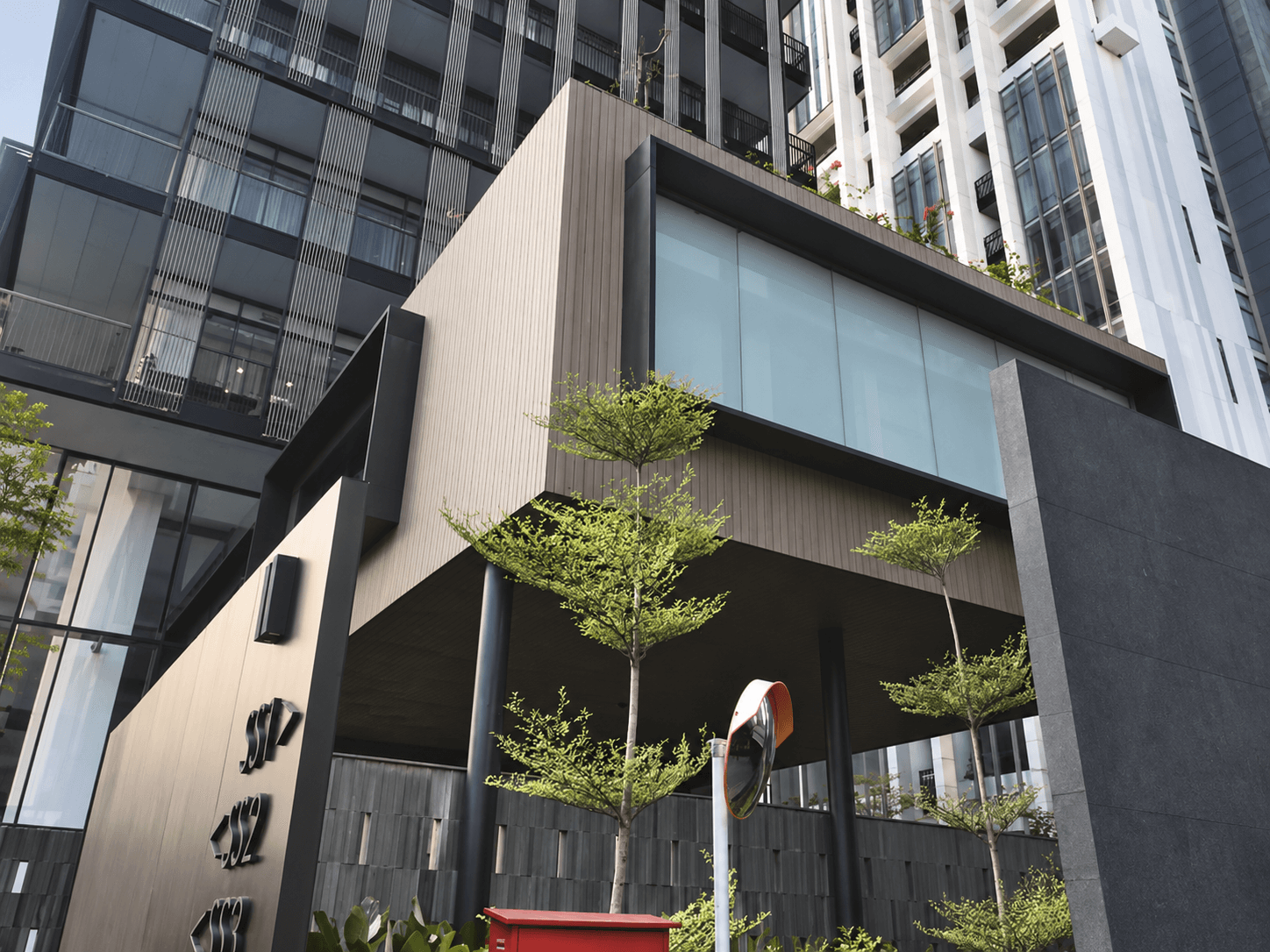 Senopati Suites