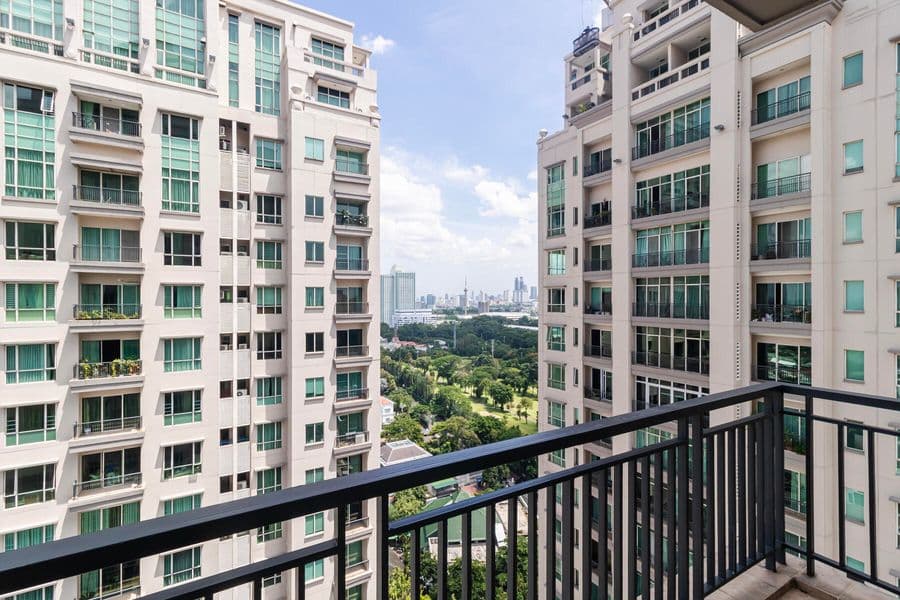 1 Bedroom at Senayan Residence photo 6