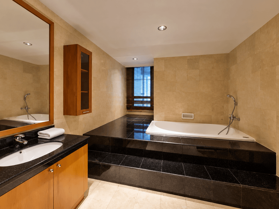 4 Bedroom at Sudirman Mansion photo 5