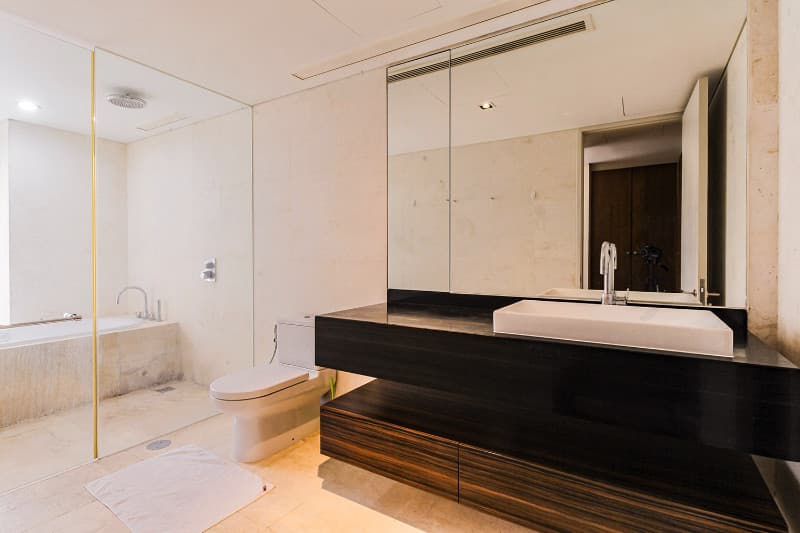 2 Bedroom at Verde One photo 8