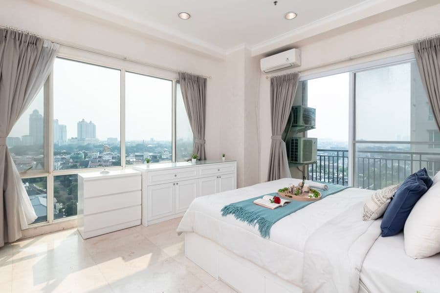 3 Bedroom at Senayan Residence photo 9
