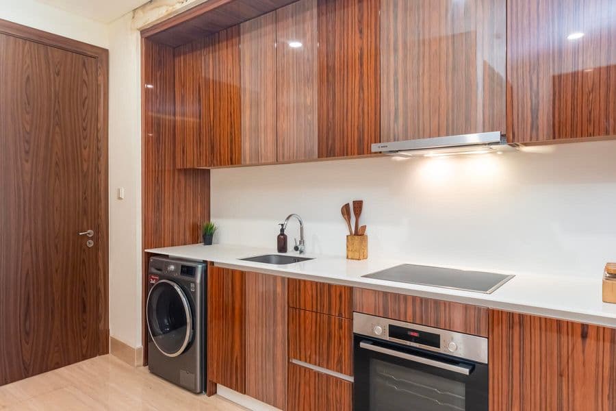 1 Bedroom at South Hills Apartment photo 6