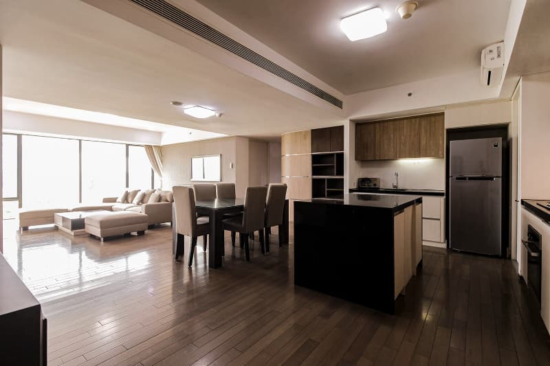 3 Bedroom at Verde One photo 16